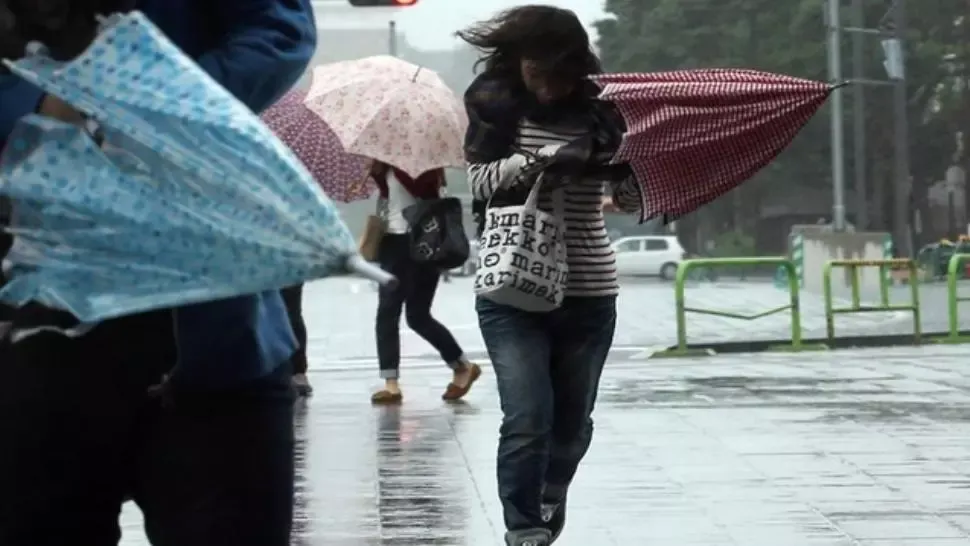 Prognoza meteo pentru următoarea săptămână: vara începe cu ploi torențiale și vijelii în aproape toată țara
