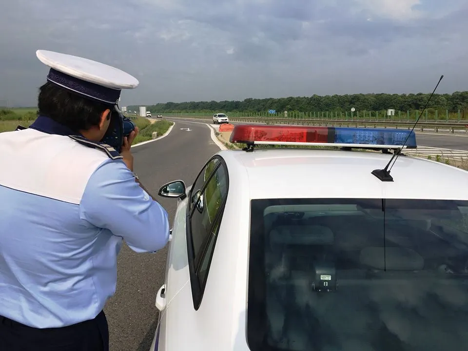 Nu călcați pedala de accelerație! În minivacanța de 15 august zeci de polițiști vor fi pe străzi