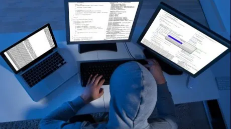 Alți teleormăneni au fost reținuți pentru fraude informatice