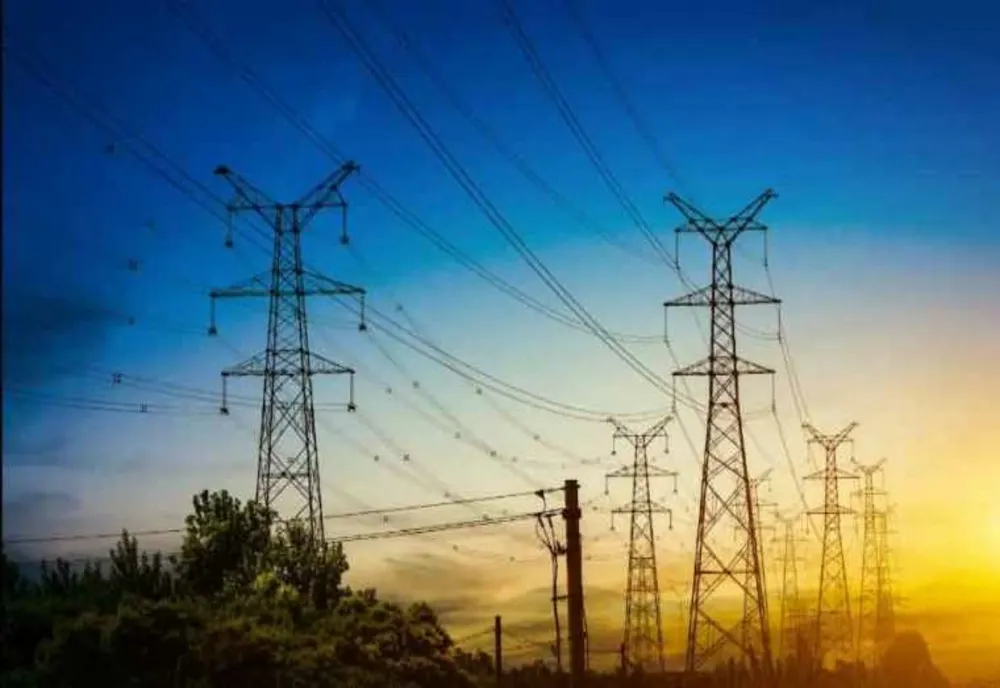 FURNIZORII SOLICITĂ DEMARAREA PREGĂTIRILOR PENTRU RE-LIBERARIZAREA PIEȚEI DE ENERGIE ELECTRICĂ 