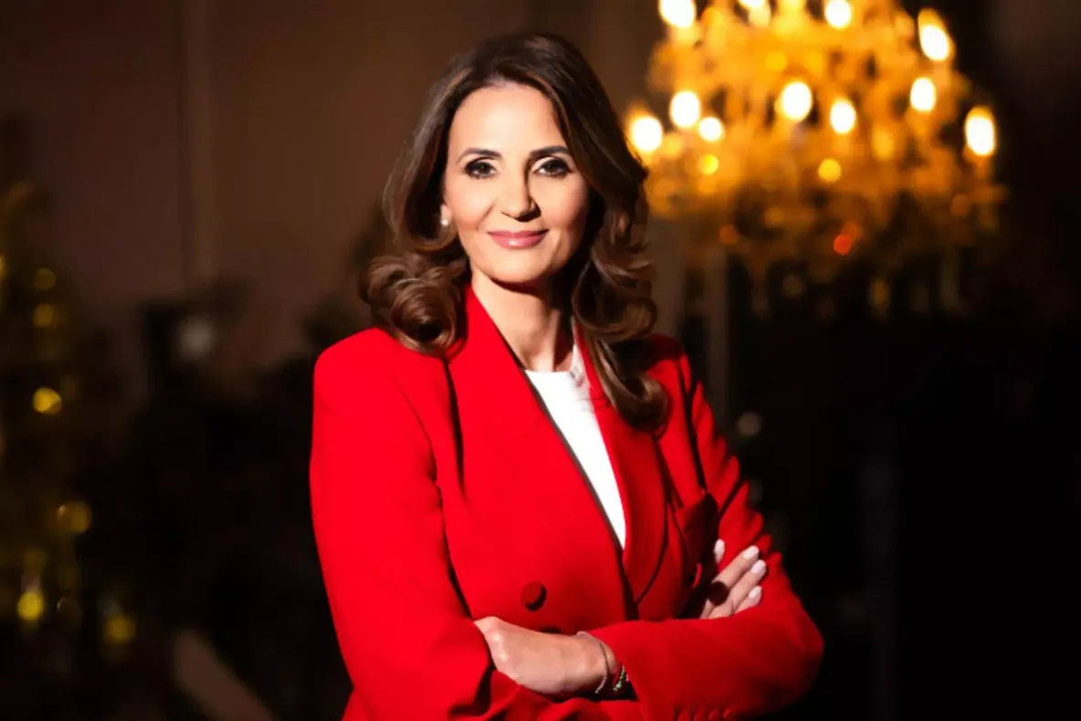 Anca Alexandrescu, revenire în forță la Culisele Statului Paralel: „Nu voi intra în corul celor care, în mod abject și mizerabil, îl atacă pe Călin Georgescu.”