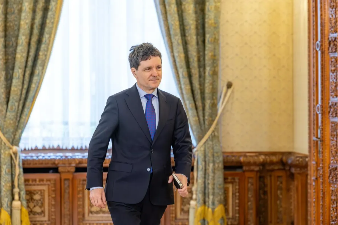 Nicușor Dan, despre lupta cu dezinformarea: "Statul trebuie să comunice coerent şi strategic, uman şi nu propagandistic"