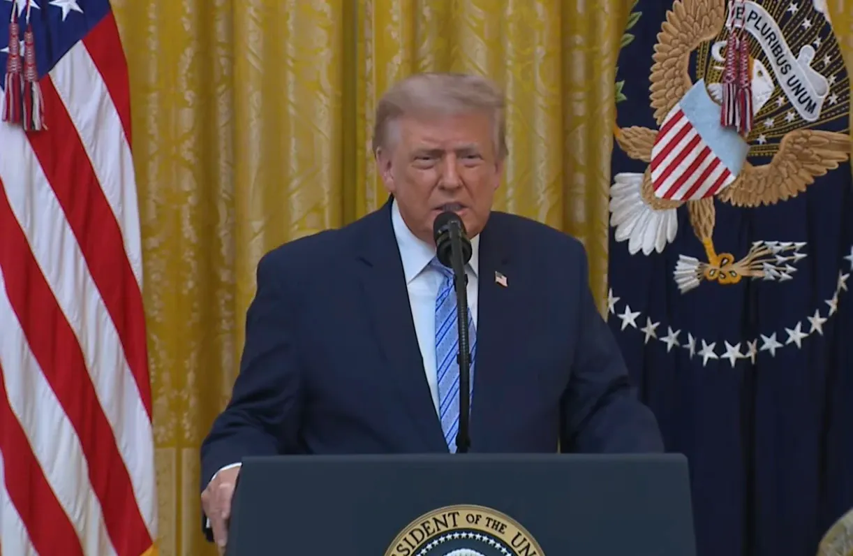 Donald Trump, tot mai aproape de un acord cu Iranul? Strâmtoarea Ormuz ar putea fi redeschisă