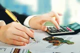 Președintele Consiliului Fiscal: Reducerea de taxe și impozite în 2027, după cum gândesc unii lideri politici, ar fi o mare eroare