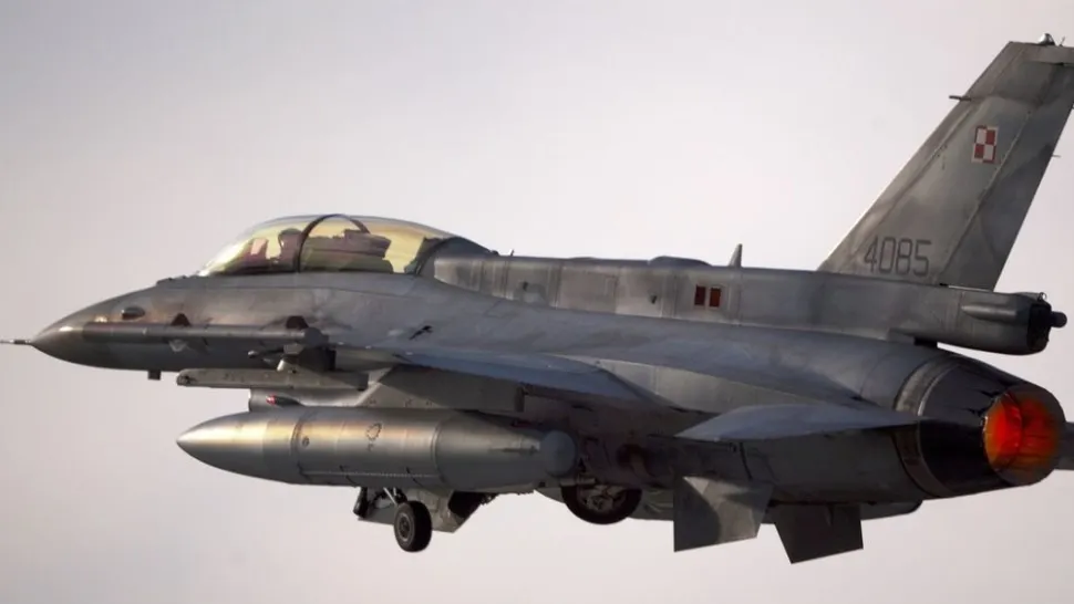 Avion F16