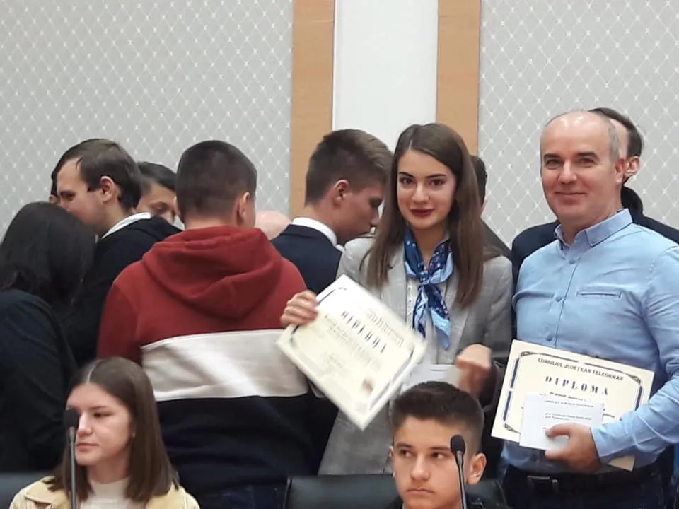 elevi premiati