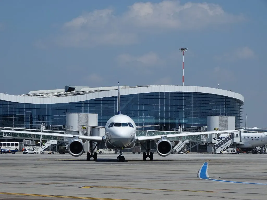 Aeroportul „Henri Coandă”