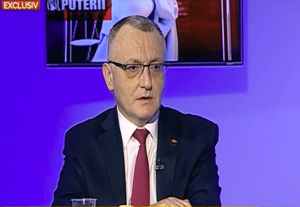 EXCLUSIV LEGILE PUTERII Sorin Cîmpeanu: Nu se elimină transportul gratuit