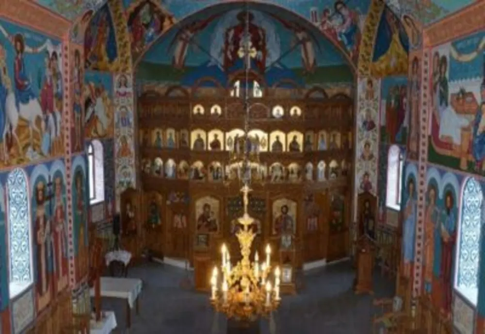 Un tânăr din Drăcşănei a spart o biserică din Odobeasca