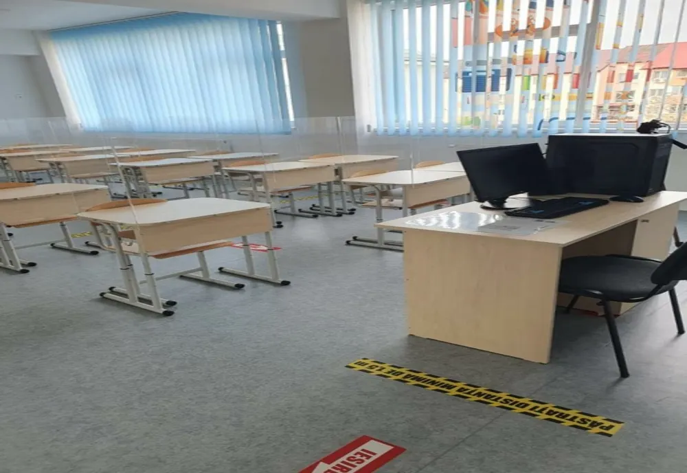 Noua structură a anului școlar. Prima dată în istoria structurii de semestre când nu există vacanță intersemestrială