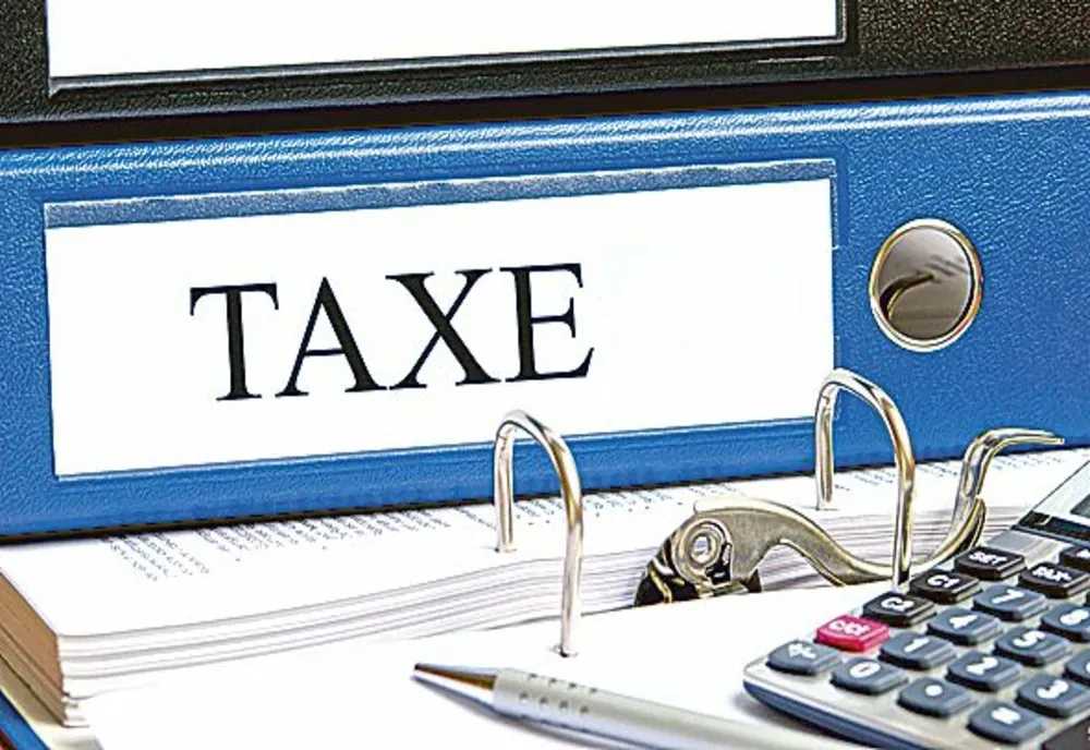Taxarea muncii în România, printre cele mai mari din Europa! Câți bani ia statul din salariile românilor
