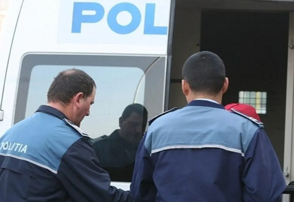 Teleorman: Bărbat din Olt, condamnat pentru profanare de morminte, prins Sfinţeşti