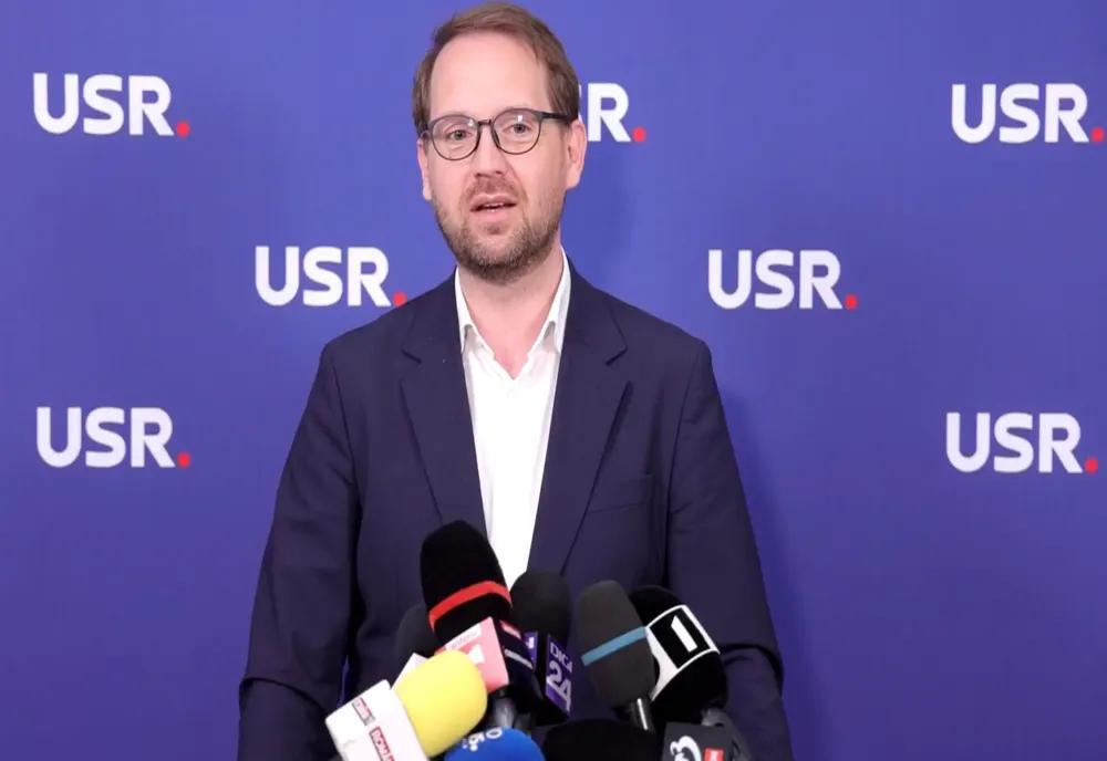 FRITZ: „NU E ÎNTÂMPLĂTOR CĂ AUR A ALES-O PE DIANA BUZOIANU. ESTE O AMENINȚARE DUBLĂ PENTRU EXTREMIȘTI”