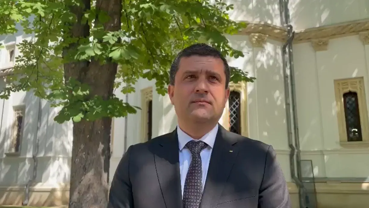 Radu Miruță