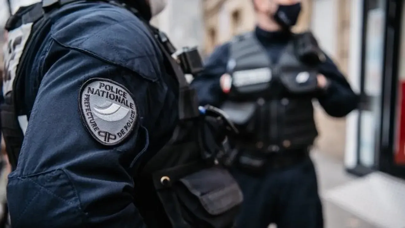 Tentativă de suicid în Franța