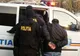 Alexandria: Un tânăr a spart un autoturism şi a furat un portofel cu bani şi carduri bancare