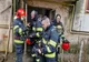 Bloc cuprins de un incendiu, în Alexandria. Focul a pornit de la subsol