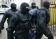 OPT PERSOANE AUDIATE PENTRU DEȚINERE ILEGALĂ DE ARME. UN BĂRBAT, REȚINUT DUPĂ CE AR FI INTRODUS ÎN ȚARĂ O ARMĂ LETALĂ ADUSĂ DIN SPANIA