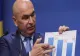 PETRIȘOR PEIU (AUR): ”GUVERNUL BOLOJAN MIMEAZĂ REFORMA. MĂSURILE LUATE SUNT SUPERFICIALE” 