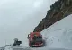 Luptă cu nămeții pe Transalpina și Transfăgărășan. Drumarii intervin în zone unde zăpada depășește cinci metri